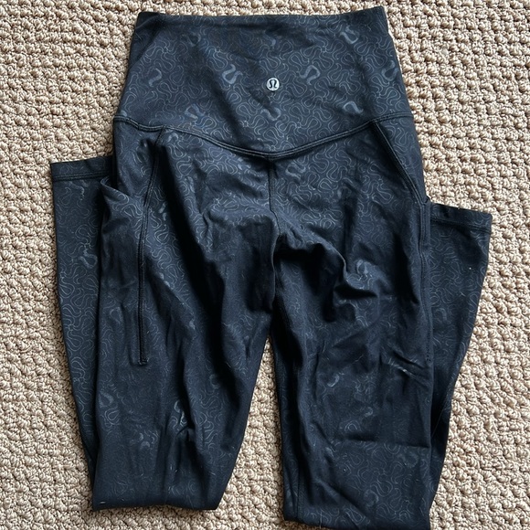 RARE lululemon Align™ High-Rise Pant with Pockets 25"
Yogo Emboss Black - Picture 4 of 7